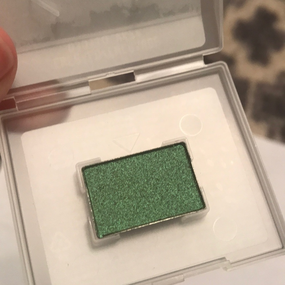 Mary Kay Mineral Eye Color in Emerald